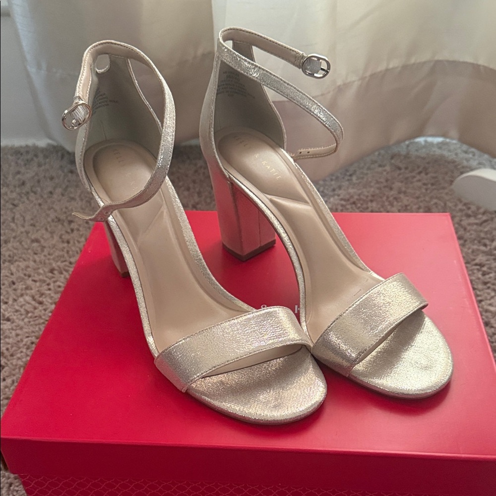 Beautiful shoes, worn once